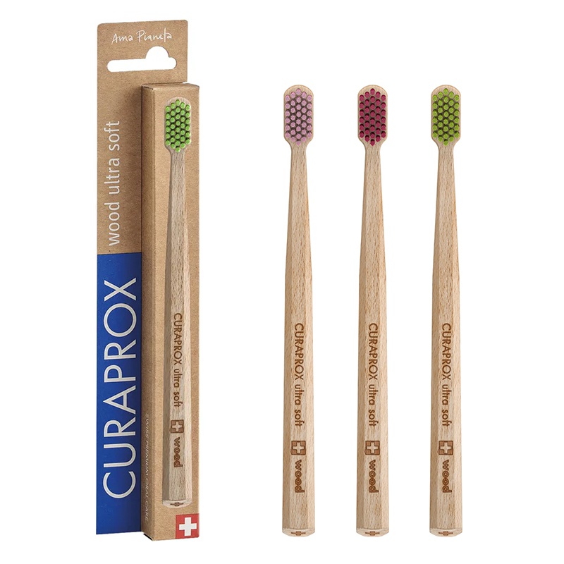 Zubní kartáček Curaprox CS Wood Ultra Soft, mix barev